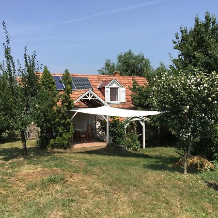 Csobanc Szerelem-Nemzeti Park-Oenallo Haz - Klimatizalt Gyulakeszi Εξωτερικό φωτογραφία