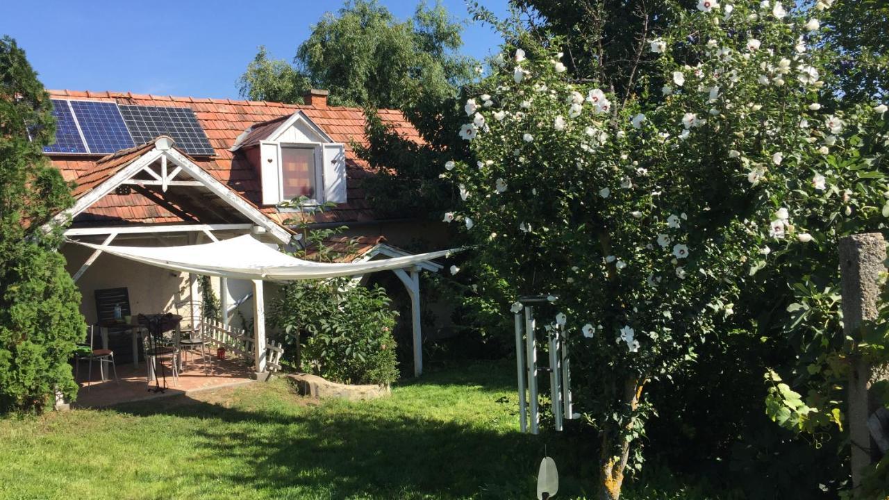 Csobanc Szerelem-Nemzeti Park-Oenallo Haz - Klimatizalt Gyulakeszi Εξωτερικό φωτογραφία